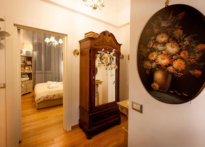 La Casa Di Vittorio Boutique Ottaviano San Pietro Appartement *