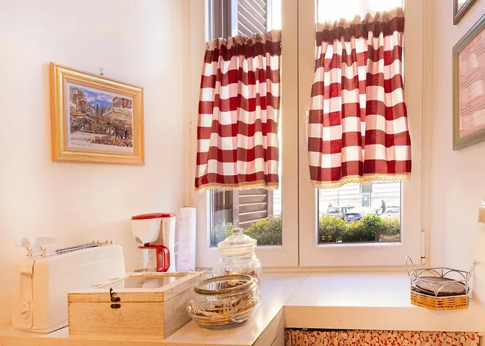 Appartement La Casa Di Vittorio Boutique Ottaviano San Pietro *