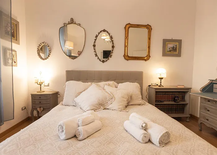Appartement La Casa Di Vittorio Boutique Ottaviano San Pietro